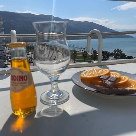 Sea View Apartment Vlorë Extérieur photo